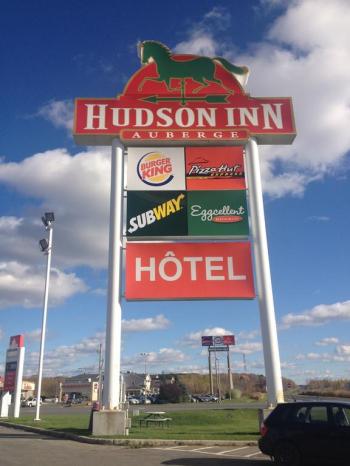 Auberge Hudson Inn